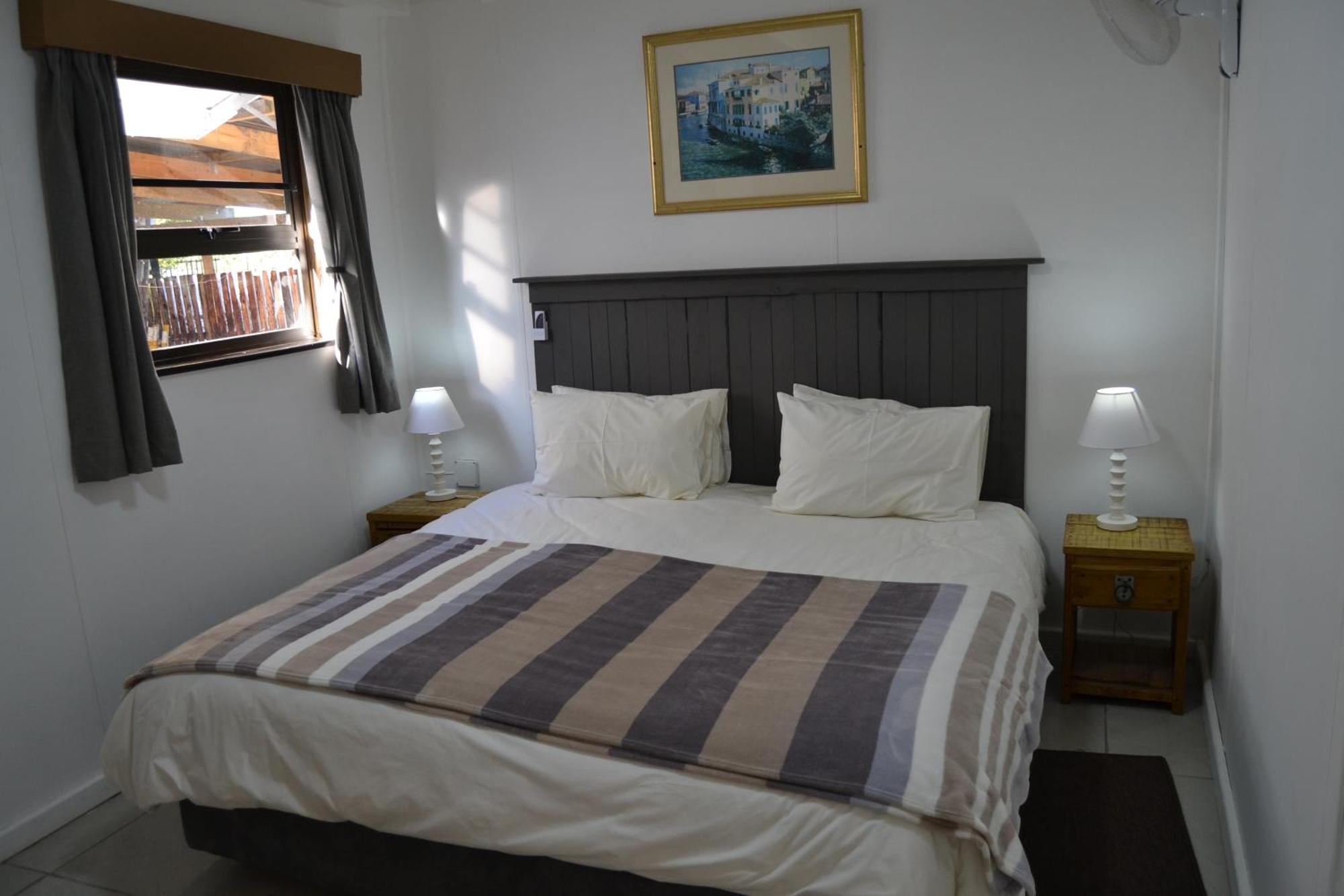 Arch Cabins Self Catering Homes Storms River Стормсривер Экстерьер фото